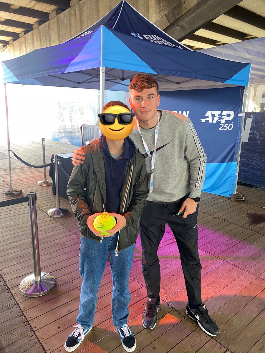 acrylo_🇧🇪 tweet media