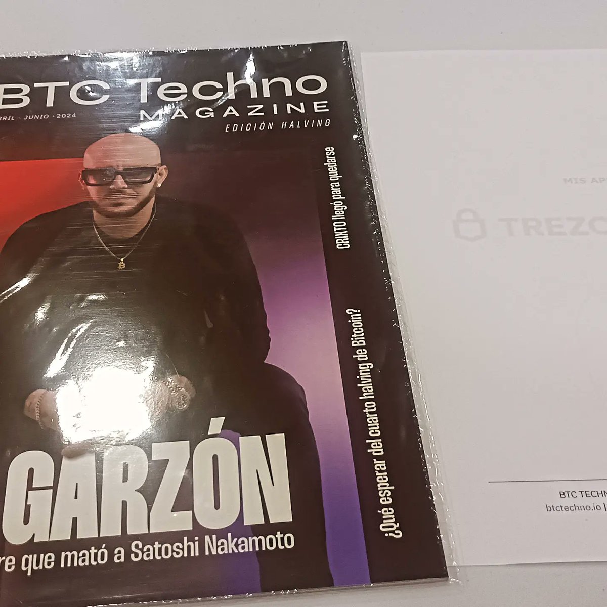 el_micro_chip's tweet photo. @Trezor en la #trezoracademyvzla con @anibalcripto  y @btctechno https://t.co/QTIkdPOAKF
