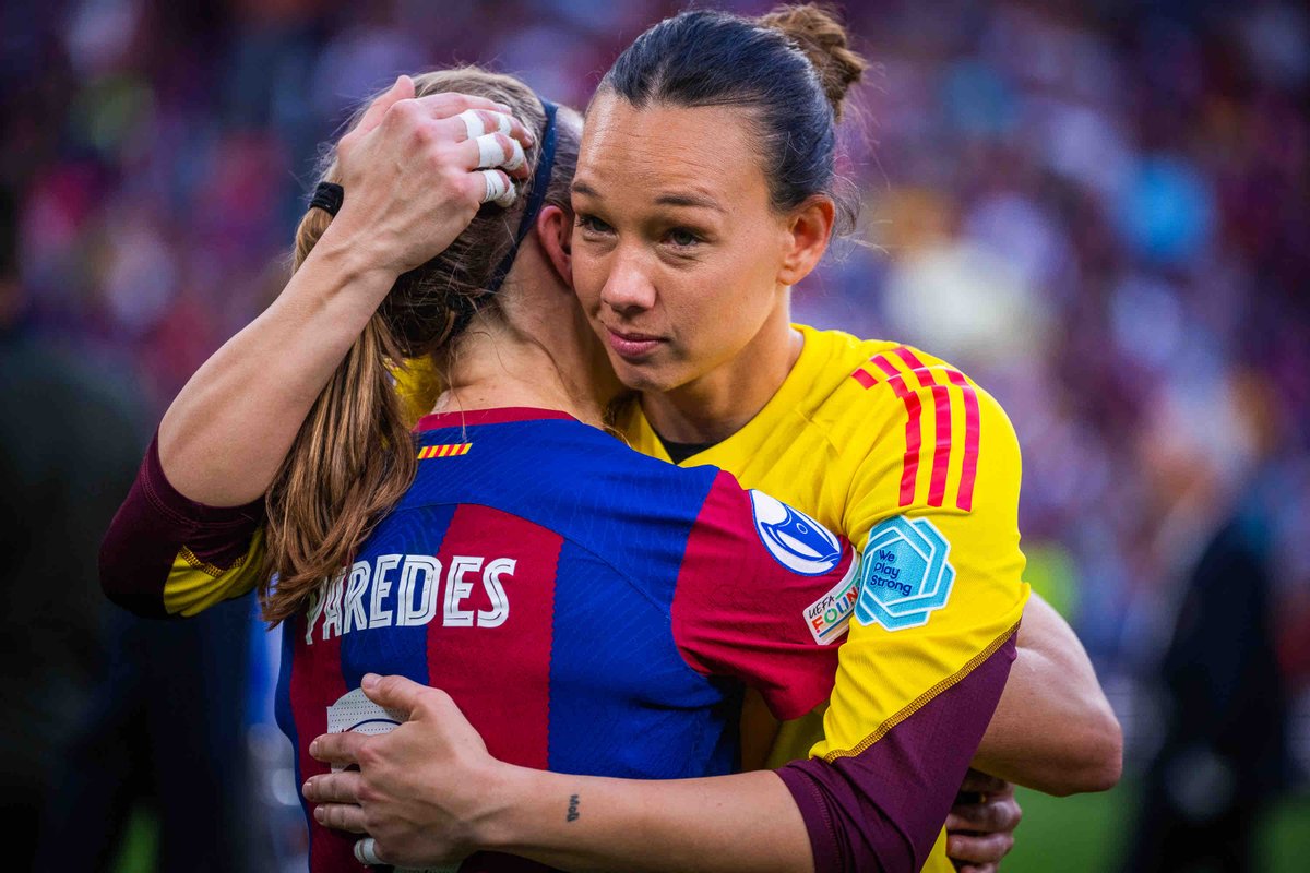 Respect 🤝 @OLfeminin