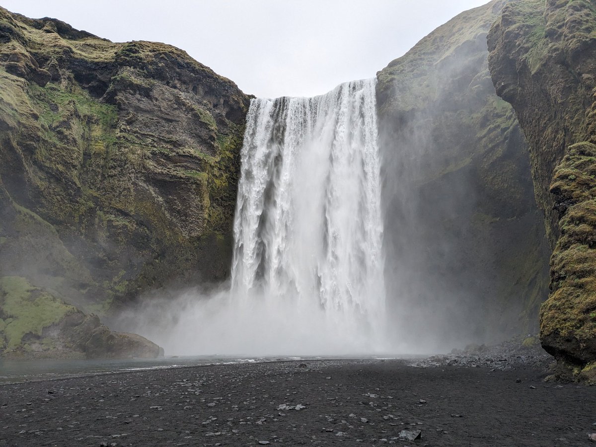 The afternoon of day 2 was one of waterfalls with a visit to Skógafoss, Seljalandsfoss and the secret waterfall @RayburnTours #geography #iceland