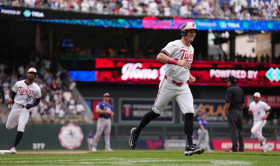 Alex Kirilloff golfed a shoe-high slider from Rangers reliever David Robertson into the Texas bullpen, the second straight day that Kirilloff's power provided the game-winning margin for #MNTwins. Game story from @MillerStrib: startribune.com/twins-top-rang…