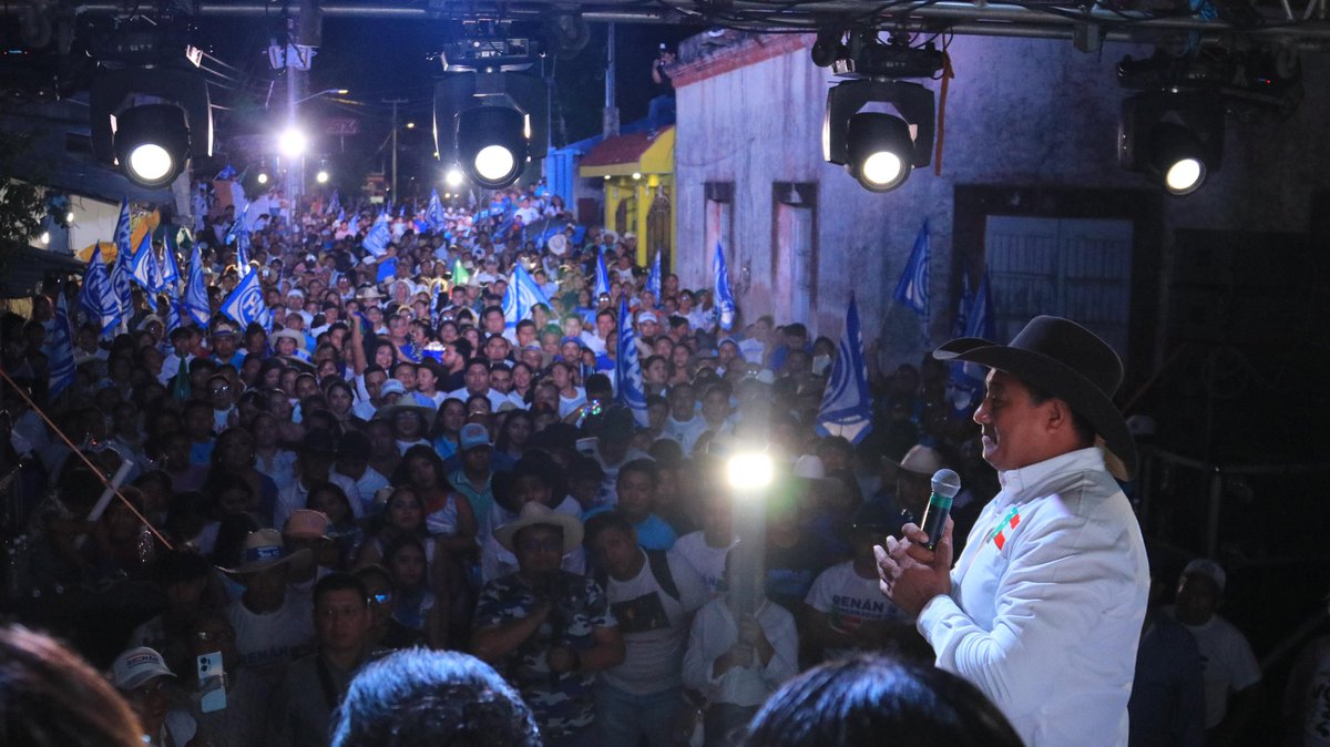 En "La Capital de la Guayabera", #Tekit, trabajarán de la mano su próx Alcalde, José Sosa "BOX" y el que será Gobernador de Yucatán, <a href="/RenanBarrera/">Renán Barrera</a> , para que vuelvan los gobiernos de buenos resultados a la ciudadanía y reconstruya ese municipio.

#UnidosGanaYucatán
#VotaTodoPAN