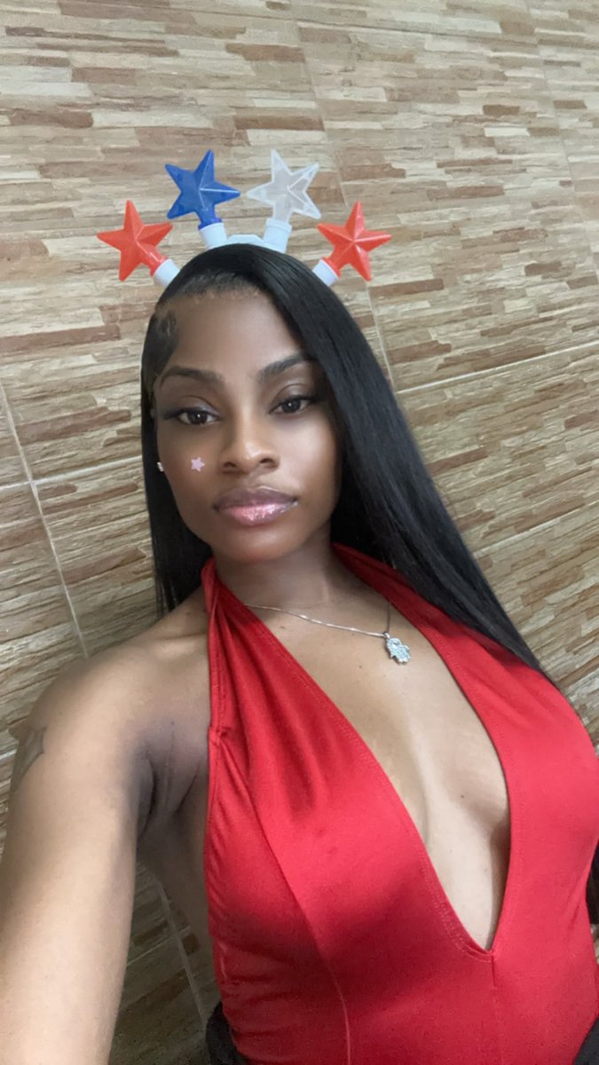__DivaRee's tweet photo. Pull up RIGHT NOW at Climaxxx for Day Party ! #MiamiDayParty #Climaxxx #MemorialWeekend #MiamiLife https://t.co/xCfY2TDJpQ