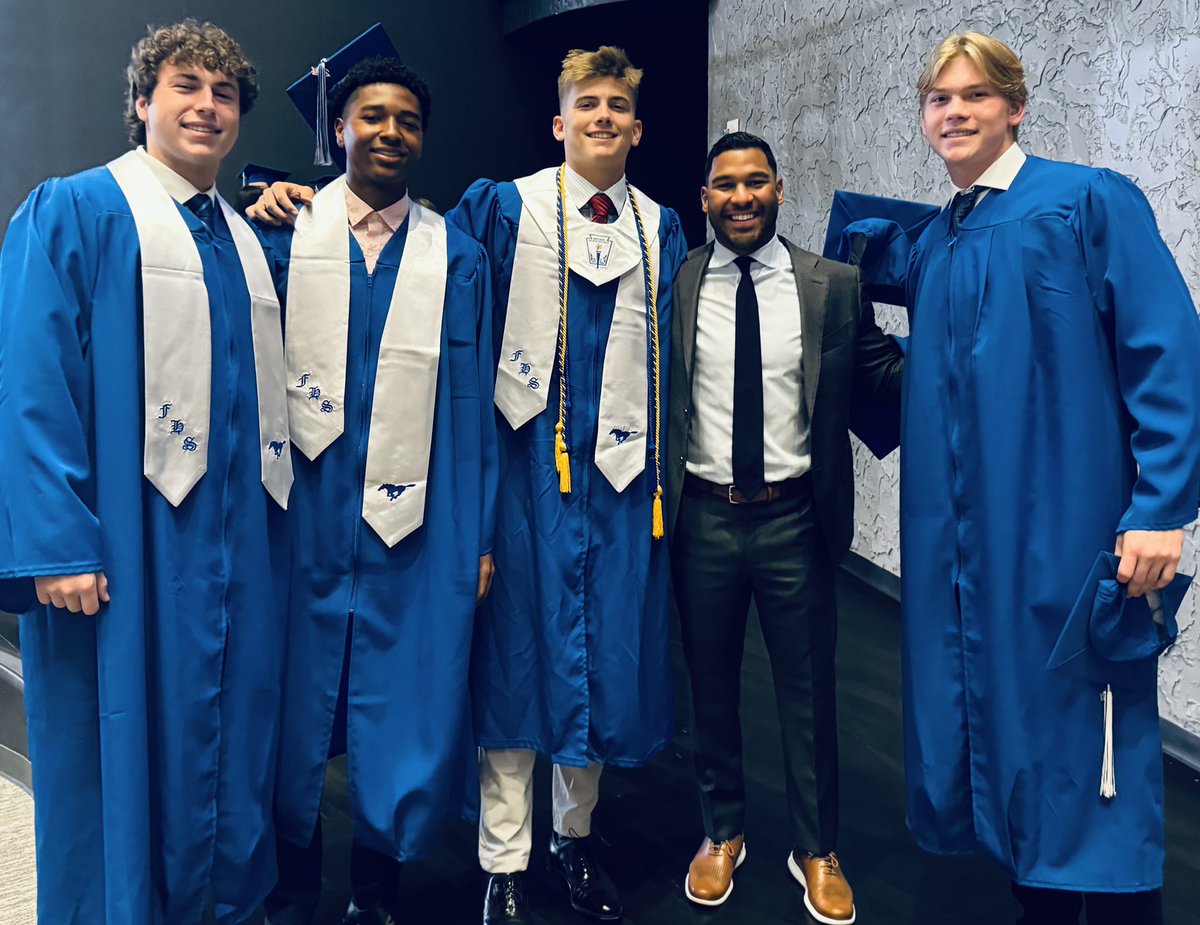 Jordan M. Johnson tweet media