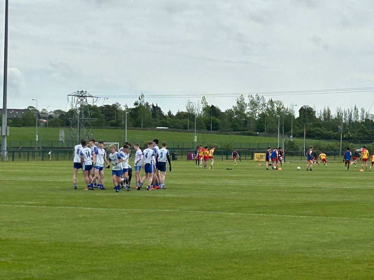 WaterfordGAACG's tweet photo. A brilliant day of action at the @ArenaSETU for our Talent Academy fundraising initiative and two good wins for our U-15 and U-16 Footballer's in their respective National C'ship games against neighbours @CarlowGAACoach, well done to all involved 👍👏💯✅️🏐⚪️🔵 @WaterfordGAA https://t.co/BKHKDuAHKF