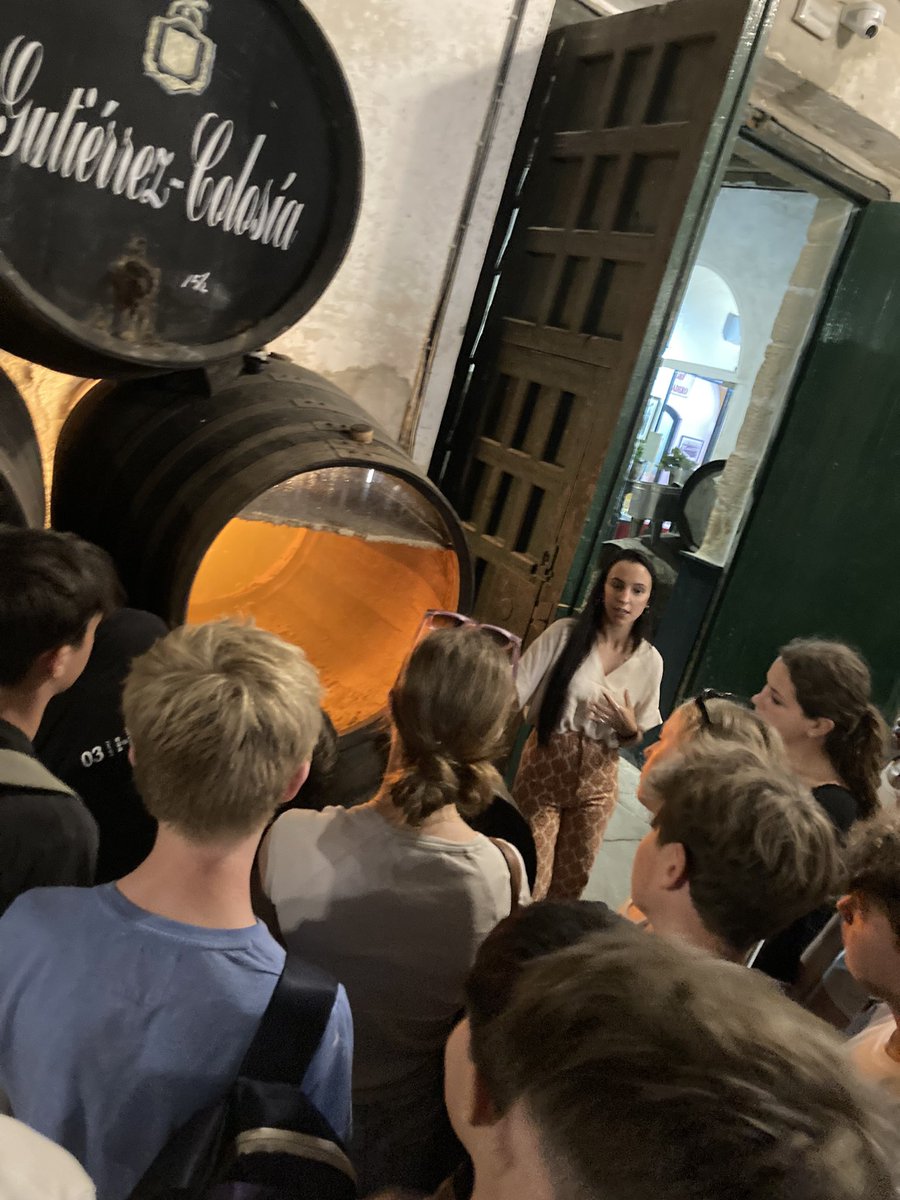 FelstedSpanish tweet media