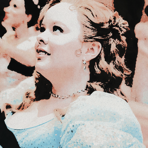 NatureToBeFelt's tweet photo. #ℬabyℐnℬloom.

Under  the  bright  light  of  many  a  flickering  candle,  the  ever-dashing  Lord  Alfred  Debling  and  the  ever-shy  Miss  Penelope  Featherington  found  their  way  to  the  room’s  vast  antrum.

A  dance  to  no  end—her  hair,  a  blazing  orange,  » https://t.co/wfCORHwUOS