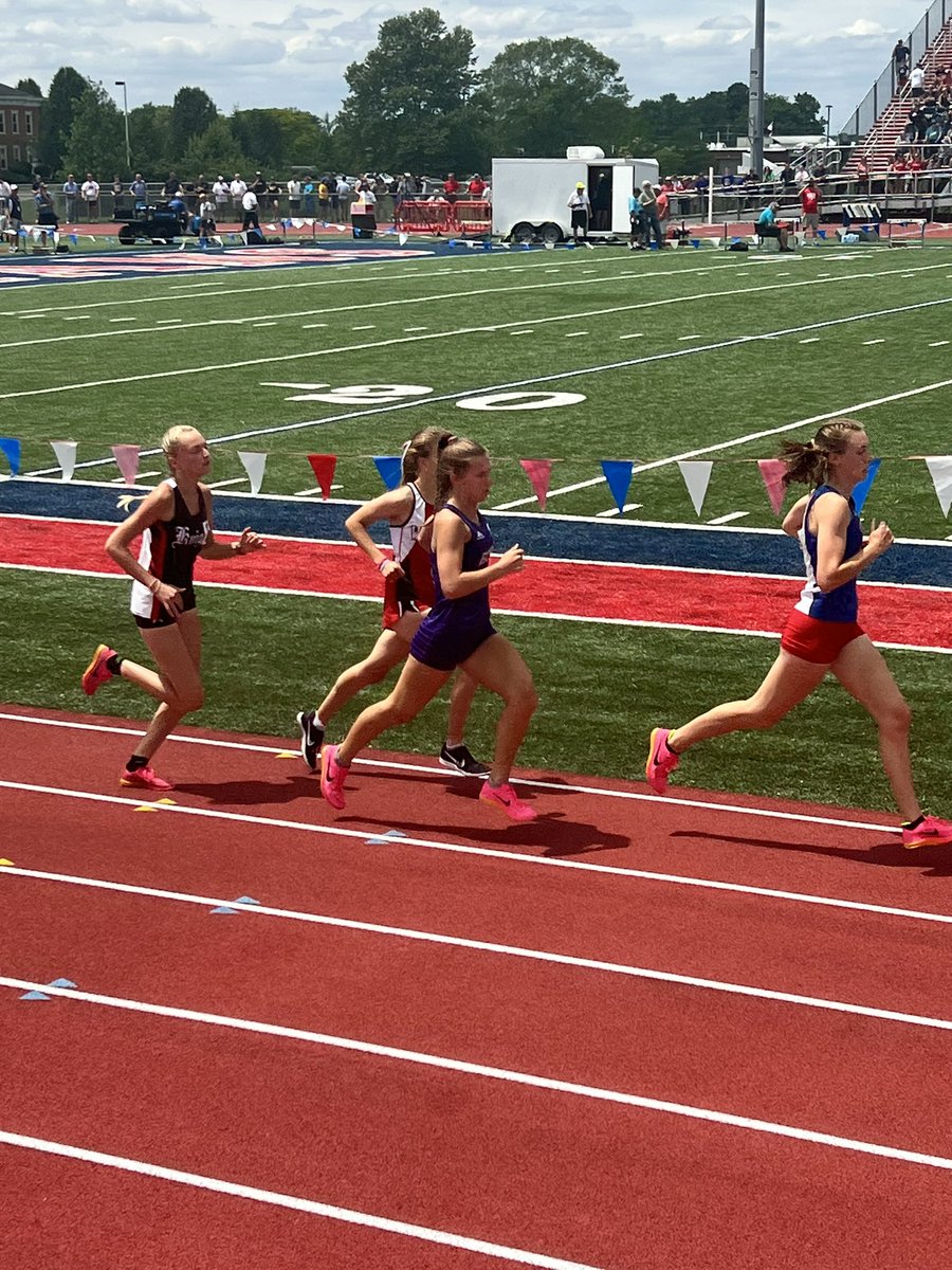 thormeier's tweet photo. State Bound for the third year in a row…with a school record and PR at the regional meet for the 3rd year in a row. 5:09 4th place finish today! #Bryanbuilt https://t.co/Z8dFT4t5Px