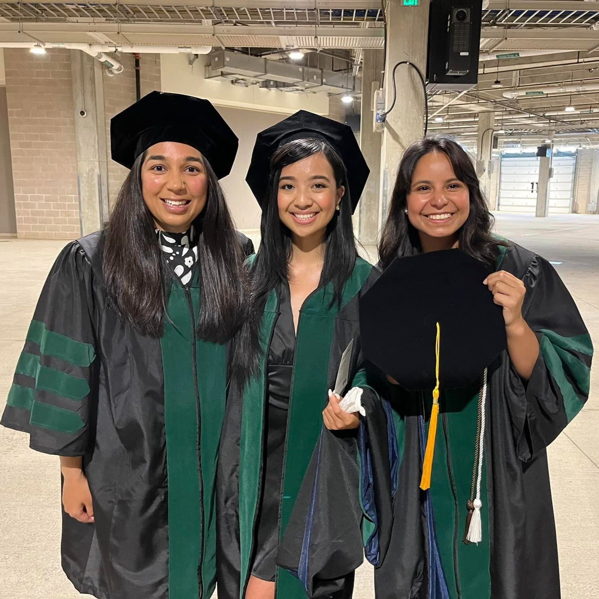 Well-deserved congratulations to the graduates of University of North Texas Health Science Center Texas College of Osteopathic Medicine! Your hard work and commitment have paid off. Best wishes for a successful future! #DOProud #OsteopathicMedicine @TCOM_UNTHSC