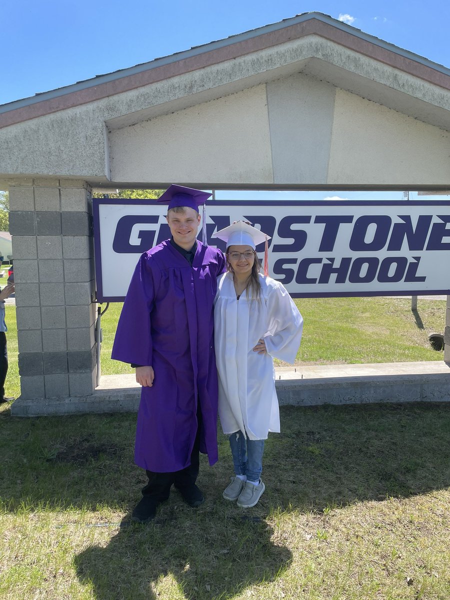 UPNorthTRV906's tweet photo. Went To My Friends Graduation Today At The Gladstone High School! β€οΈβ€οΈ
#GladstoneHighSchool #GladstoneMichigan #Michigan #UpperMichigan #ClassOf2024 #HighSchoolGraduates #HighSchool #May25th2024 #May2024 #Graduates #HighSchoolCeremony #Saturday https://t.co/EbIxzfjP24