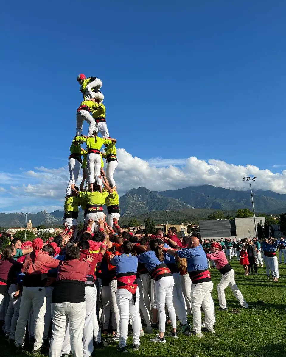 Minyons de Santa Cristina tweet media