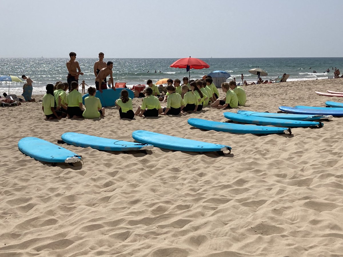 SpanishFelsted's tweet photo. Scenes from today (Part 2). Learning to surf on Playa Victoria. Great fun! @felstedschool #cadiztrip2024 https://t.co/q3irJjkH6F