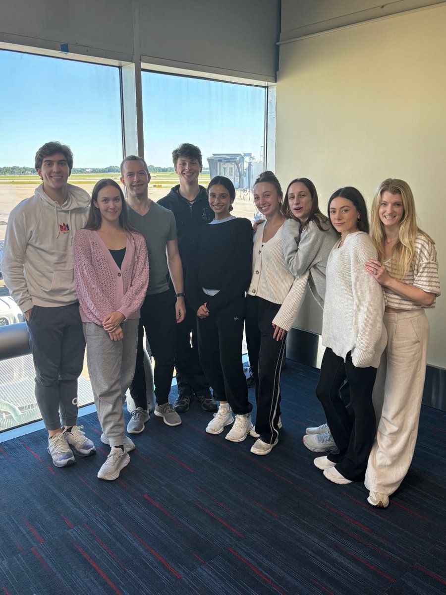 Time to Travel to Tokyo!  いよいよ来週31日（金）目黒パーシモンホールでの東京公演に向けセントルイス・バレエの選抜メンバーが羽田空港に向け出発！皆様にお会いできるのを楽しみにしています。チケット各プレイガイドにて。P席S席は完売ですが、A、B席をご用意出来ます！是非ともご来場下さい。🙏