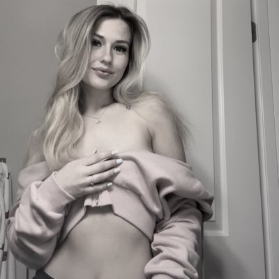 GrayceWells2's tweet photo. #NewProfilePic https://t.co/Q8nPSQ6Y9z