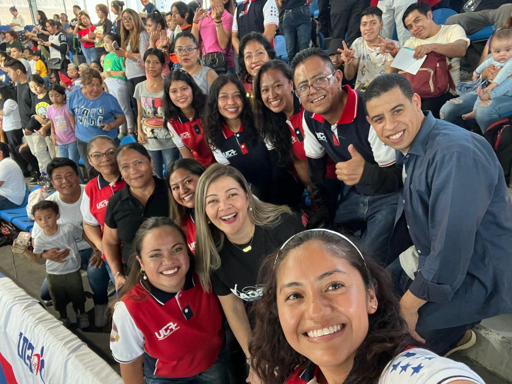 obvictorvasquez's tweet photo. #JuntosyMezclados #megadancemx24 #FJUMX #FJUATLIXCO https://t.co/FC4sTcJu99