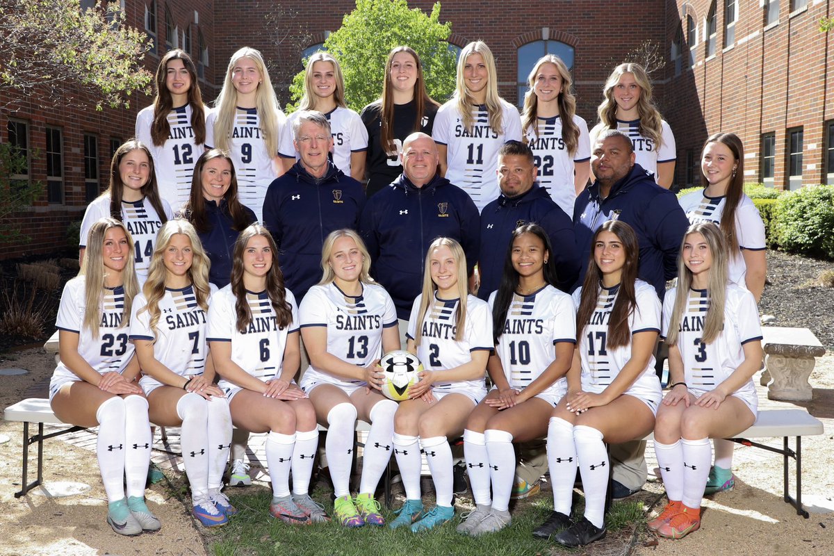 ⚽️Kansas 5A Soccer
🥇Saint Thomas Aquinas
🏆STATE CHAMPIONS 

BACK TO BACK TO BACK TO BACK
#4peat