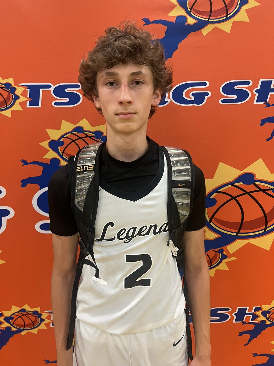 #BIGSHOTS #VAMemorial
15U

Carolina Swarm - 47
#8 Aaron Bryant 13p
#5 Evan Gattis 12p

Local Legends 2027 BLACK - 43
#2 Jackson Hodges 11p

<a href="/BigShotsGlobal/">BIG SH🏀TS</a>