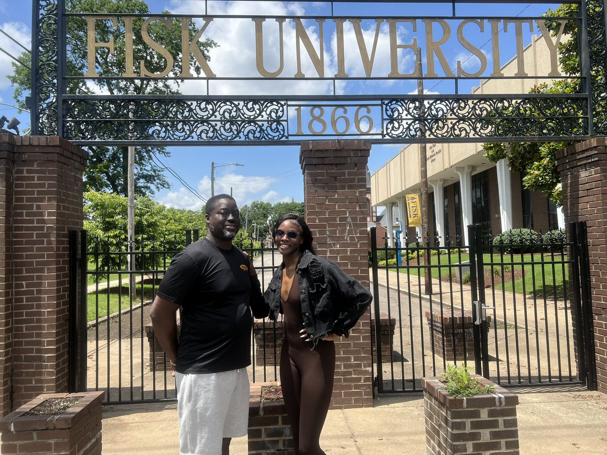 Zy Thompson tweet media