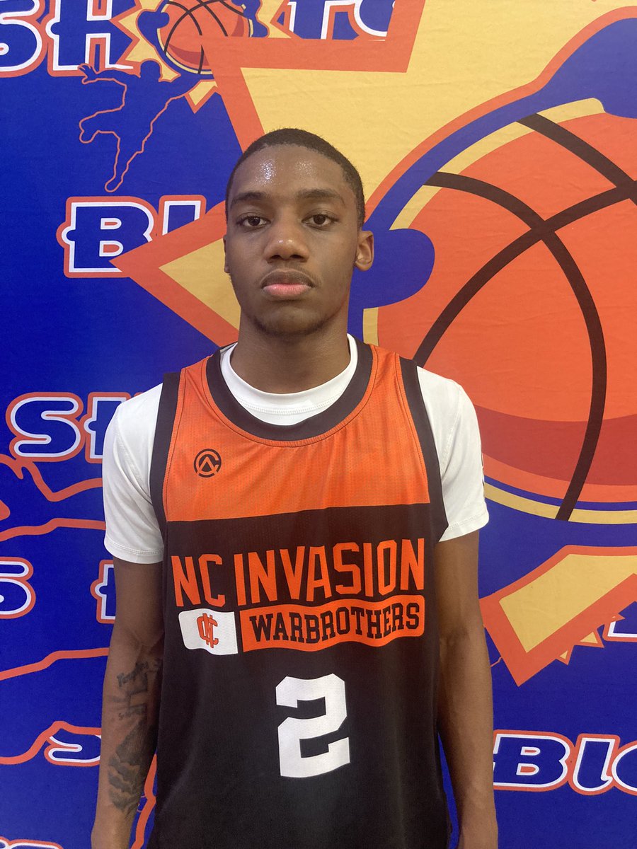 #BIGSHOTS #NCMEMORIAL
17U SLAM

Team Curry East Kizer 83
Jacob Daniels 26
Xavion Terrell 17
Jamier Strickland 19

NC Invasion 69
KJ Jones 28