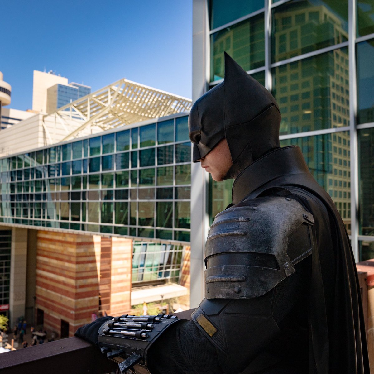 PhoenixConCtr's tweet photo. We love seeing everyone dressed up around the facility during Fan Fusion! https://t.co/gobfjjrjl8