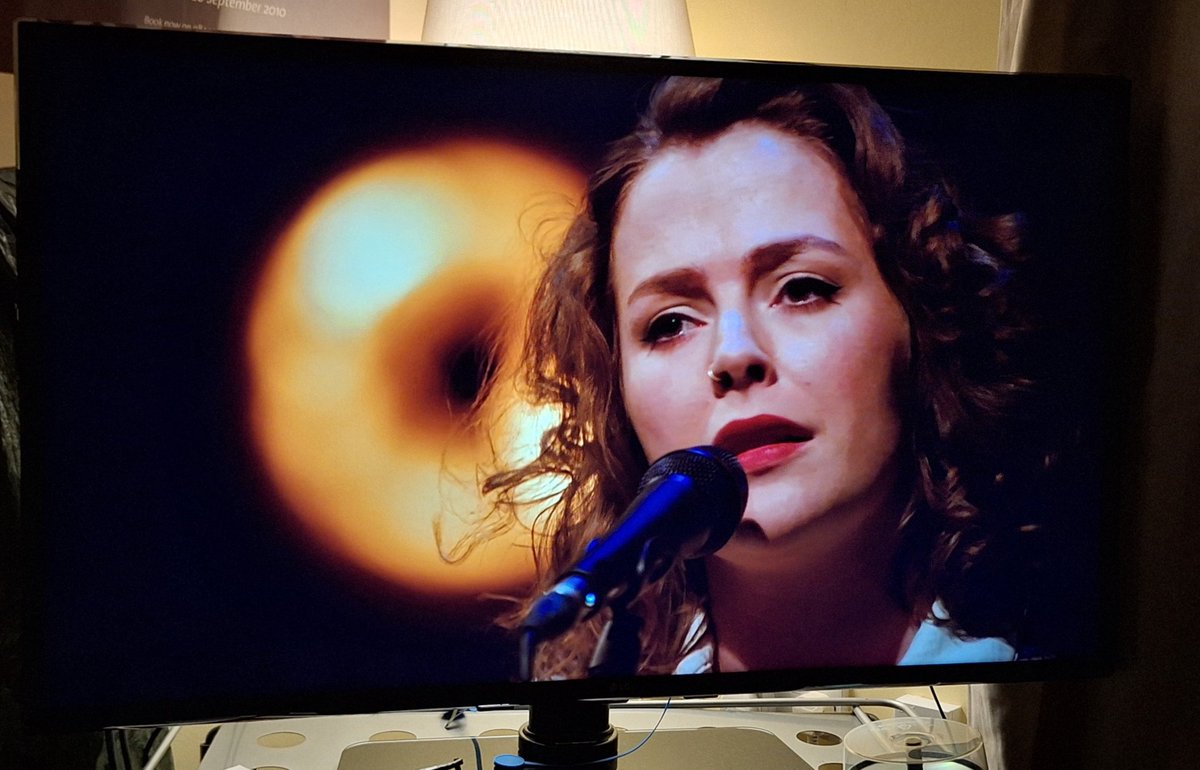 toniearlybird's tweet photo. Woo-hoo, #WestMidlandsTalent @KatherinePriddy on #LaterWithJoolsHolland 🙌🏾 #Birmingham #Worcestershire https://t.co/Hz4BLoHl1A