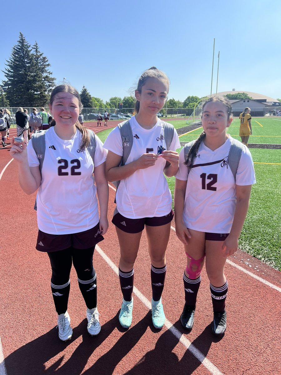 gfcgsoccer's tweet photo. JV went 2-1 on the weekend, finishing off the season with a win in the consolation championship in PKS!  What a fun way to end a great season!! Proud of the group!! https://t.co/WVl83QHYnN