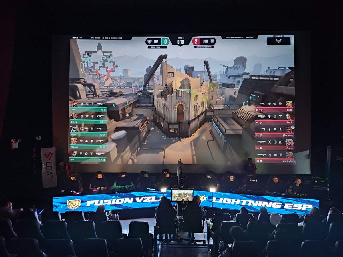 ¡COMIENZA LA 2ª PARTIDA EN LOS RINCONES DE BIND PARA CONTINUAR LA GRAN FINAL ENTRE <a href="/fusionfsgg/">FUSION</a> Y <a href="/LightningEspGG/">Lightning Esports</a>! 👏🔥

🎙️: <a href="/BlayJezu/">BlayJezu 🦔🇻🇪</a> &amp; <a href="/heyangietv/">angie 🖤</a>

#SpikeProLeague #SPKPLGranFinal