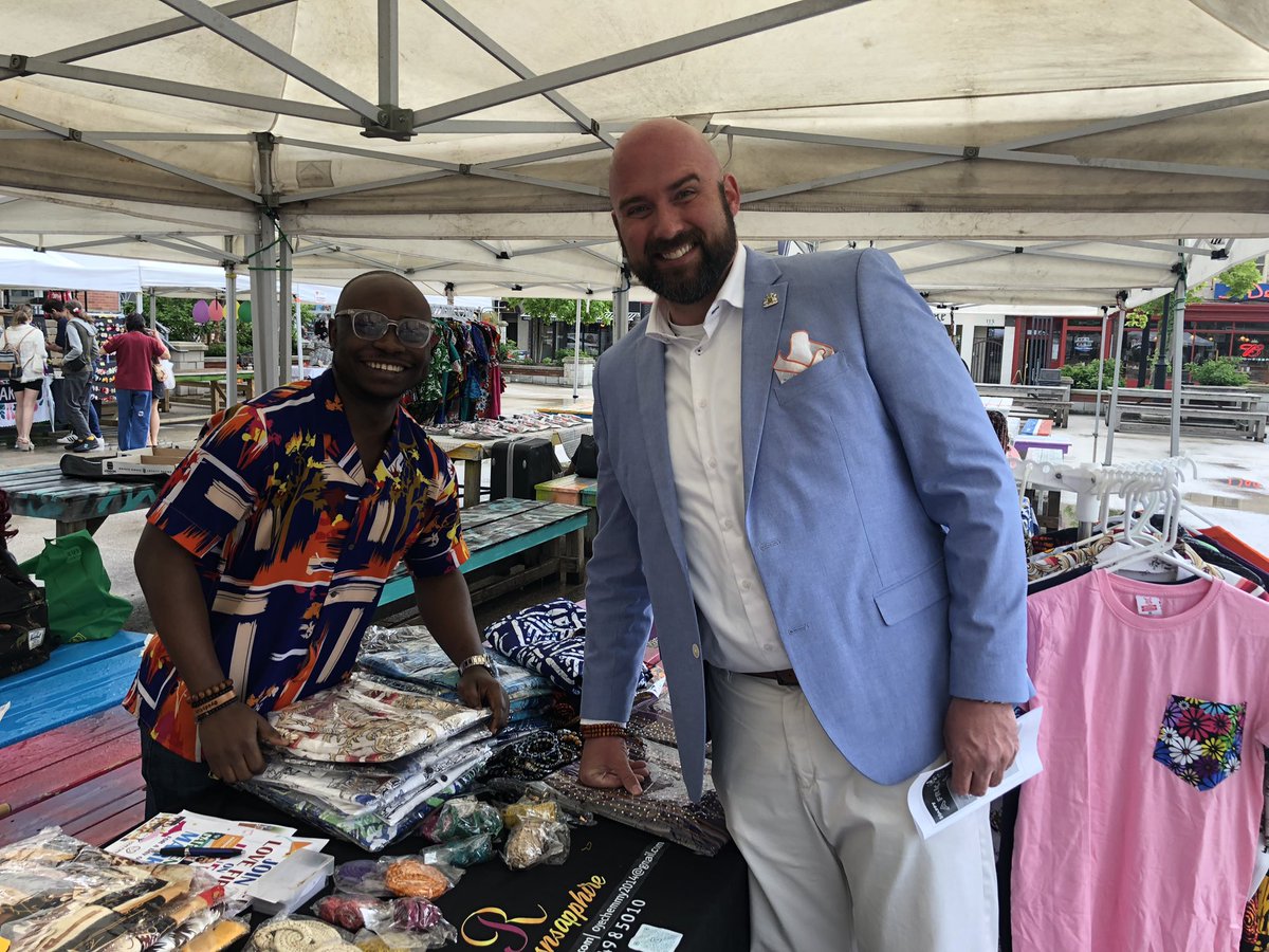 kernaghant's tweet photo. A little rain couldn’t stop #AfricaDay in #LdnOnt! Thank you to Rosemary from BCEES &amp; Rosewen Nigerian Restaurant and Love First International for inviting me to this wonderful celebration @CoventMarket! 
#GetDTL https://t.co/UkWcArL1Zm