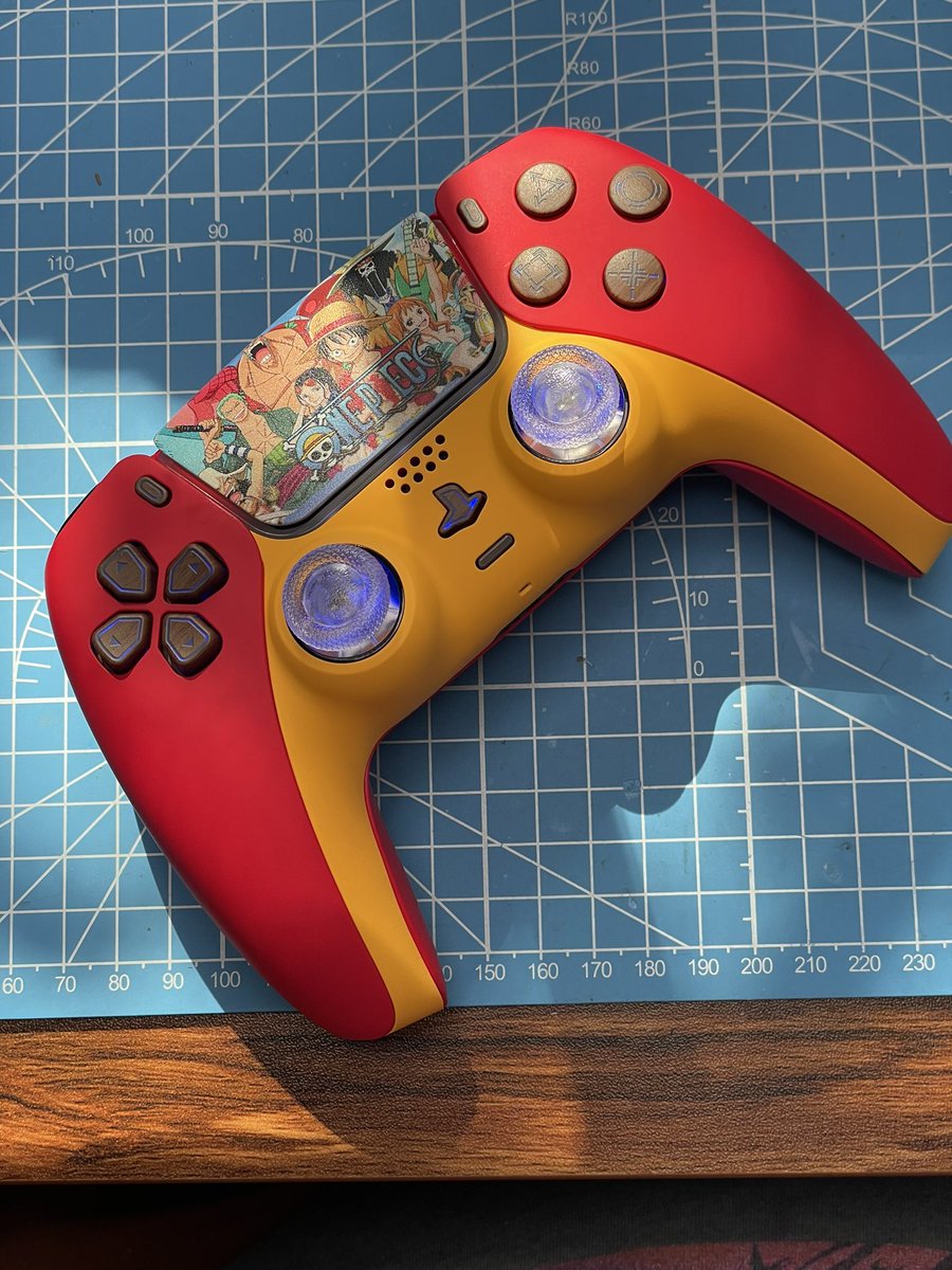 GameTraderZero's tweet photo. Why do people love #onepiece? https://t.co/St0zBV003m