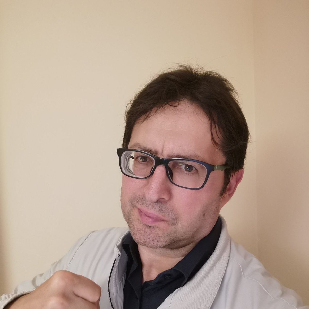 SlyEnzo's tweet image. E sono 53 🎂happy birthday to me🎊🎊🎊🎊🎊  Keep hitting🥊🥊🥊