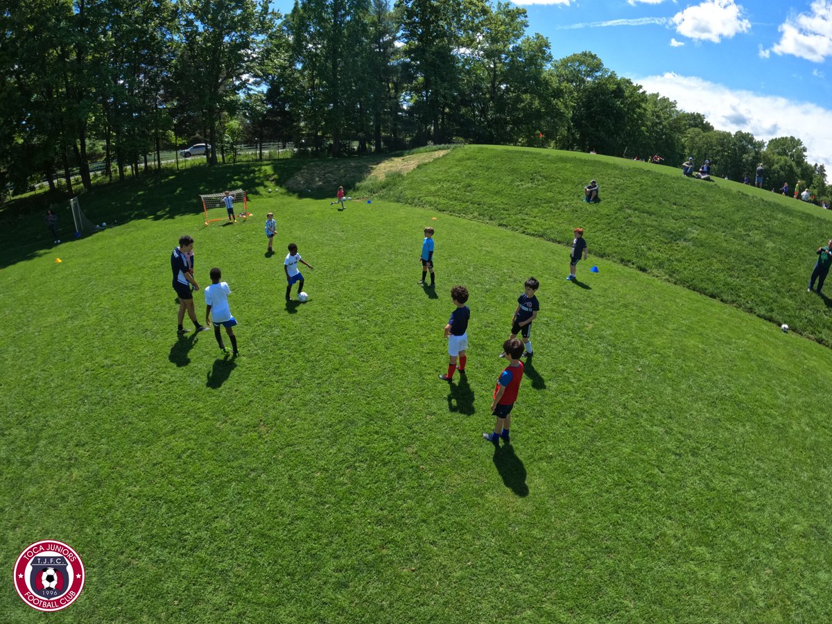 ⚽️ MINIS soccer program
📸 Some action shots

Want to join?
Contact us!

🔵🔴 #WeAreToca #TOCA #tocajuniors #PLAYsimple #TOCAsimple #Futbol #Football #soccer #YouthSoccer #Boys #Girls #activekids #springtraining #springsoccer #littlekickers #soccerforkids
