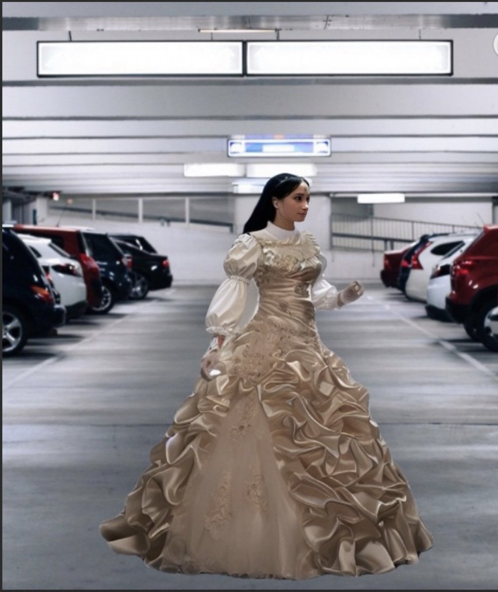 Working_Royals's tweet photo. @SabirahLohn Megsy’s next car park pap shot might be different ??
#offtotheshops
#MeghanMarkleEXPOSED (Literally)🤣🤣🤣
#MeghanMarkleIsAGrifter #MeghanMarkleIsAConArtist
#FirstLadyOfNigeria https://t.co/RkmEPRLx5t