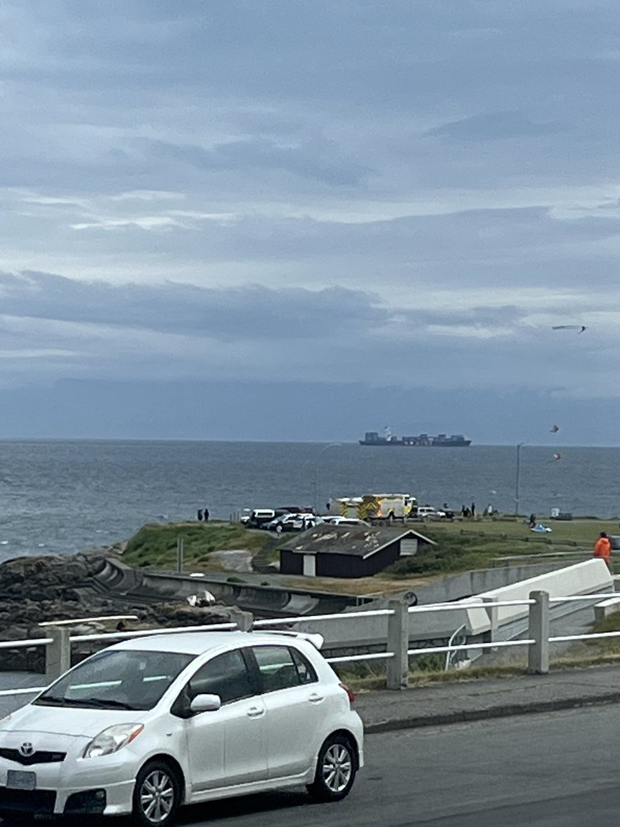SaveCloverPt's tweet photo. Emergency vehicles down at the point… https://t.co/Ta1TezHdWz