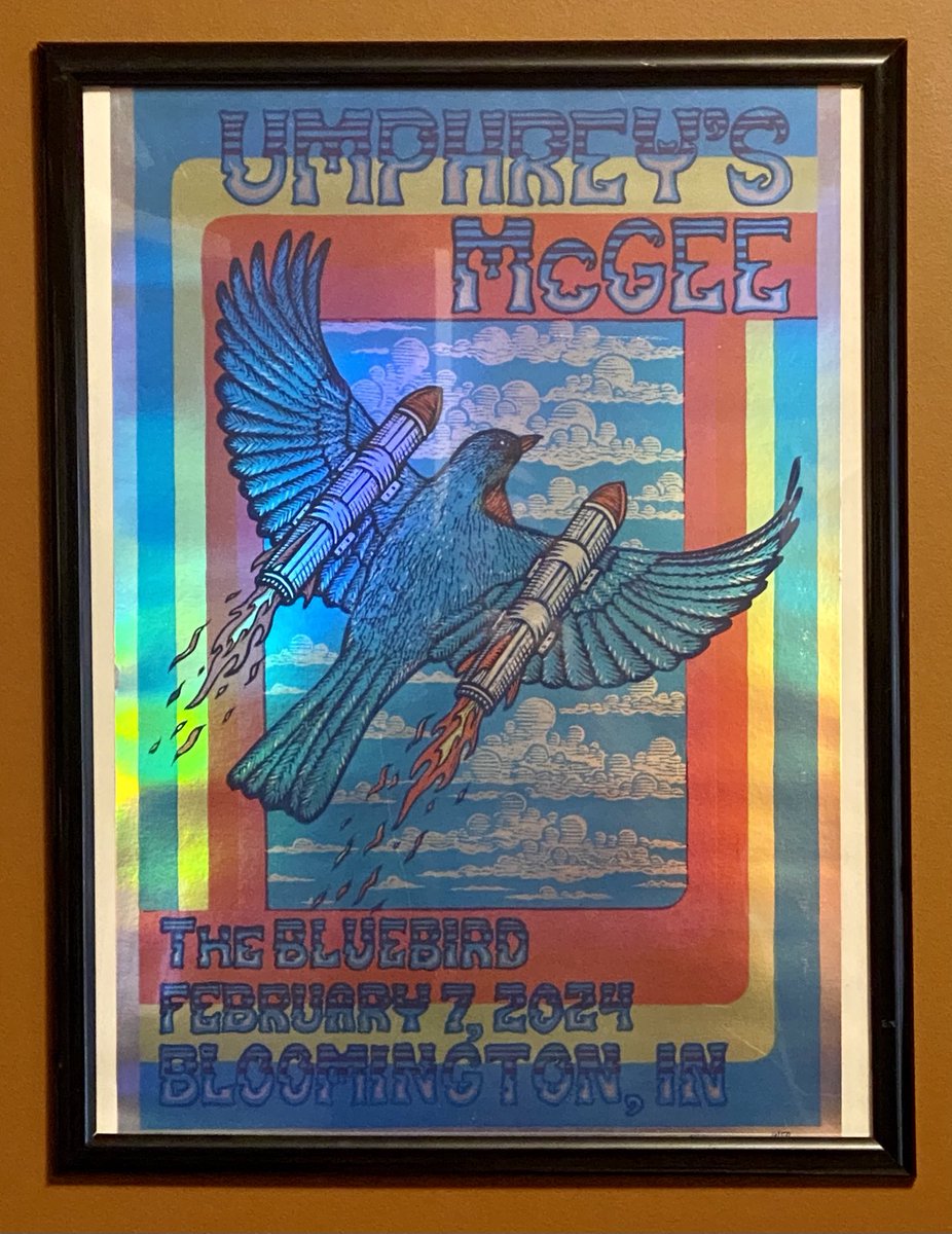 fictoryfaction's tweet photo. Just found this bad boy/girl from February. Thank you for an amazingly nostalgic night ⁦@umphreysmcgee⁩ and ⁦@thebluebirdbar⁩! https://t.co/6LwtMACYxs