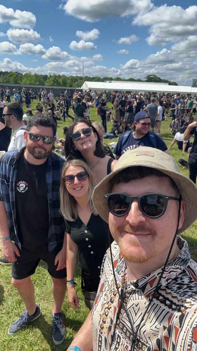 JxstRav's tweet photo. Working stupid hours at the moment so today was much needed @scottlambert86 @jwheeler86live1 @Rosieellen1316 !! 

@SlamDunkMusic it was a pleasure 🎶🎵 https://t.co/XJNwyILPDz