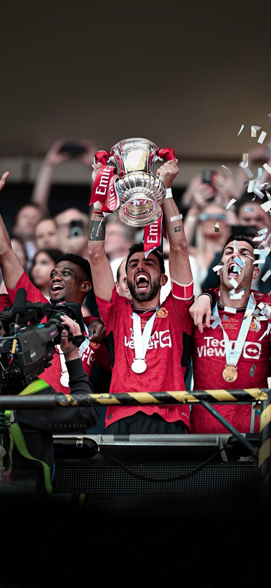 Chaabi4K's tweet photo. •Thread•
📁 4K Wallpapers
  📂 Emirates FA Cup #FACUP24 
    📂 MUN (2) - (1) MCI 
      📂 Manchester United🏆 #MUFC https://t.co/JQnkPivH3e