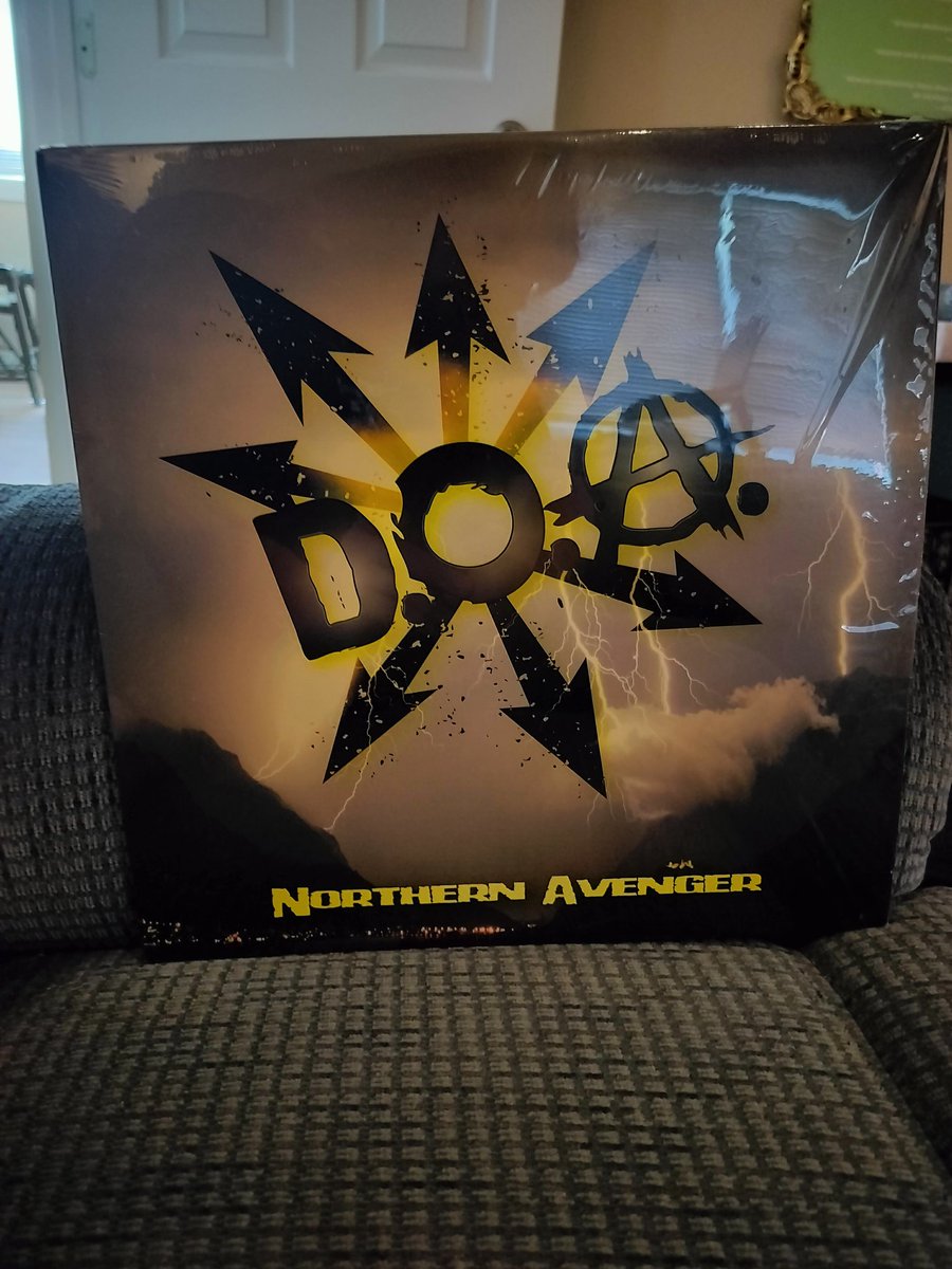 D.O.A. - Northern Avenger Somehow this was on the shelf still sealed. We can't have that. #nowplaying #nowspinning #vinylcollection #vinylcollectionpost #vinylcommunity #vinylrecords #vinyloftheday #vinyl #records #lp #album #punk #canandianpunk #cancon #bobrock #virginvinyl