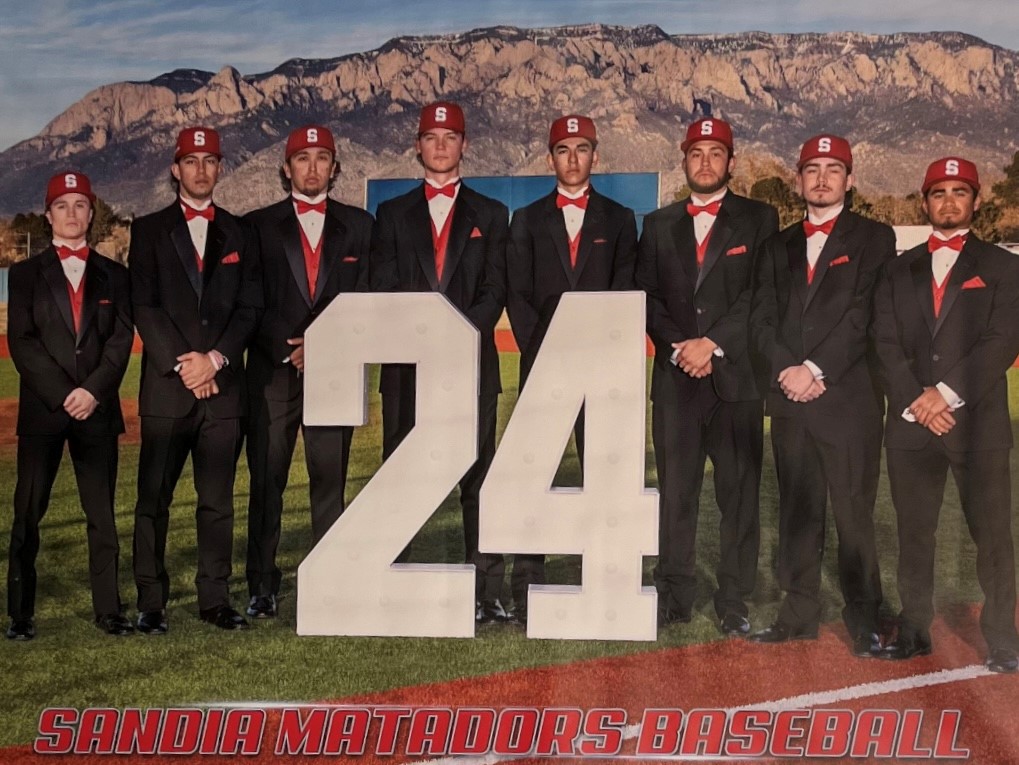 Congrats to our 8 seniors! seven of which will be playing college baseball next year. Eli Healy- Luna CC,
Aiden Griego- Howard CC, Zach Kmatz- Oregon State, Talan Barraza- NMJC, Rey Ortiz- Glendale CC, Ronnie Hawbaker- Luna CC, Armando Serratos- Luna CC