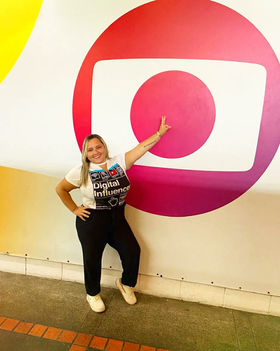 TalitaLopes_'s tweet image. Plim, plim ✨💫
#projac #redeglobo