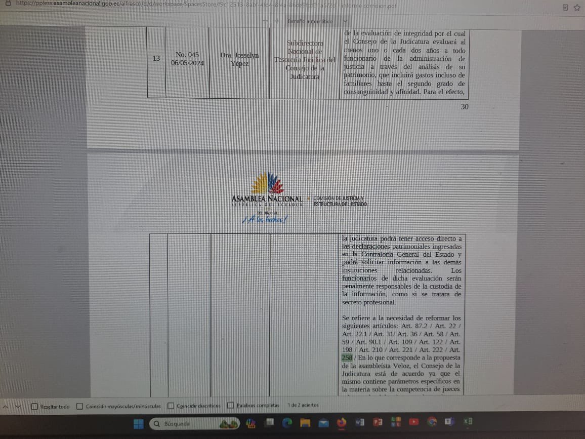 janethinostroza's tweet photo. ATENCIÓN: Joselyn Yépez Lasso. Ojo con este nombre. 

Resulta que la iniciativa de reformar el COFJ, para dar licencia a los Vocales del CJ que caigan en prisión preventiva (caso Wilman Terán y Xavier Muñoz), no fue de la Asamblea Nacional, sino del mismo Consejo de la Judicatura. 

La propuesta de reforma fue presentada por  Joselyn Yépez Lasso, actual Sudirectora Nacional de Asesoría y Normativa, quien con una audacia sin antecedentes, se presentó ante la Comisión de Justicia y les vendió bonito la idea a los Asambleístas. 

El problema aquí es que la reforma fue presentada SIN AUTORIZACIÓN del Pleno del CJ. 

Pregunto: 

📍¿Ya se enteró de esto el Presidente del Consejo de la Judicatura Álvaro Román?
📍¿Por qué no ha dicho nada? 
📍¿dejará pasar por alto este abuso? 
📍¿destituirá a la funcionaria? 
📍¿la reubicará en otro cargo 

La propuesta de reforma no estaba incluida en el informe para primer debate. Se introdujo en el informe para segundo debate.

¿ CÓMO SUCEDIÓ ESTO? 

Doctor Álvaro Román, la respuesta a estas preguntas está en sus manos. 

@CJudicaturaEc 
@alvarofroman 
@AsambleaEcuador 
@HenryKronfle 
@DanielNoboaOk