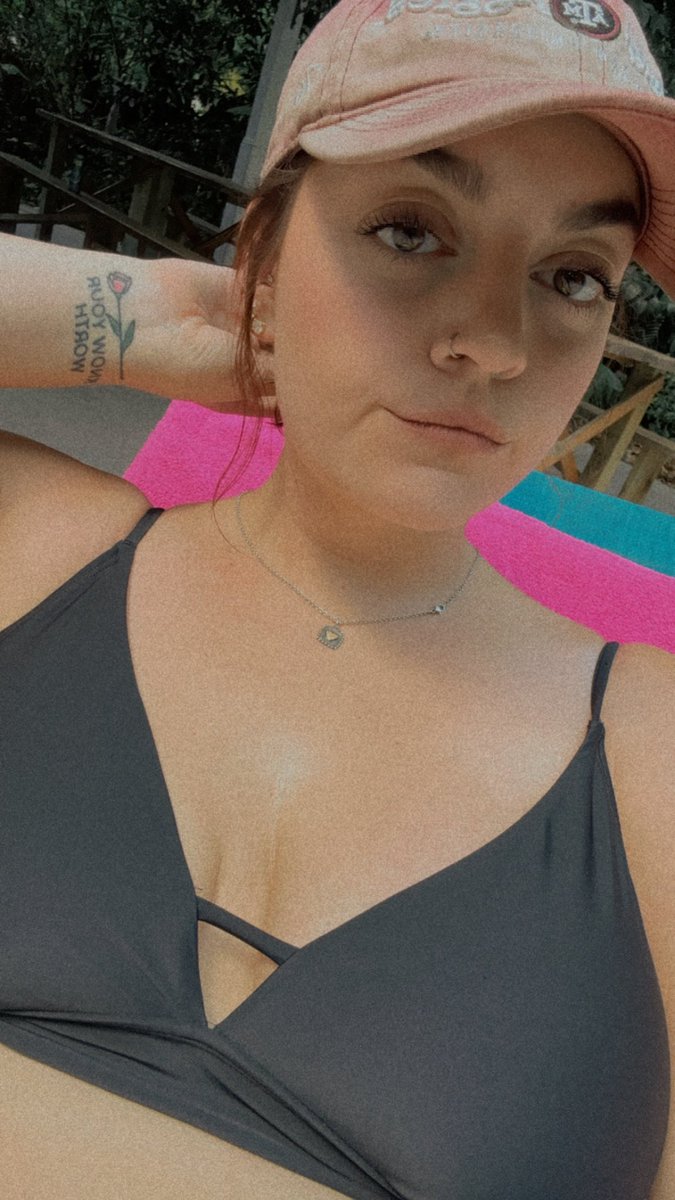 𝕙𝕒𝕪𝕝𝕖𝕪 tweet media