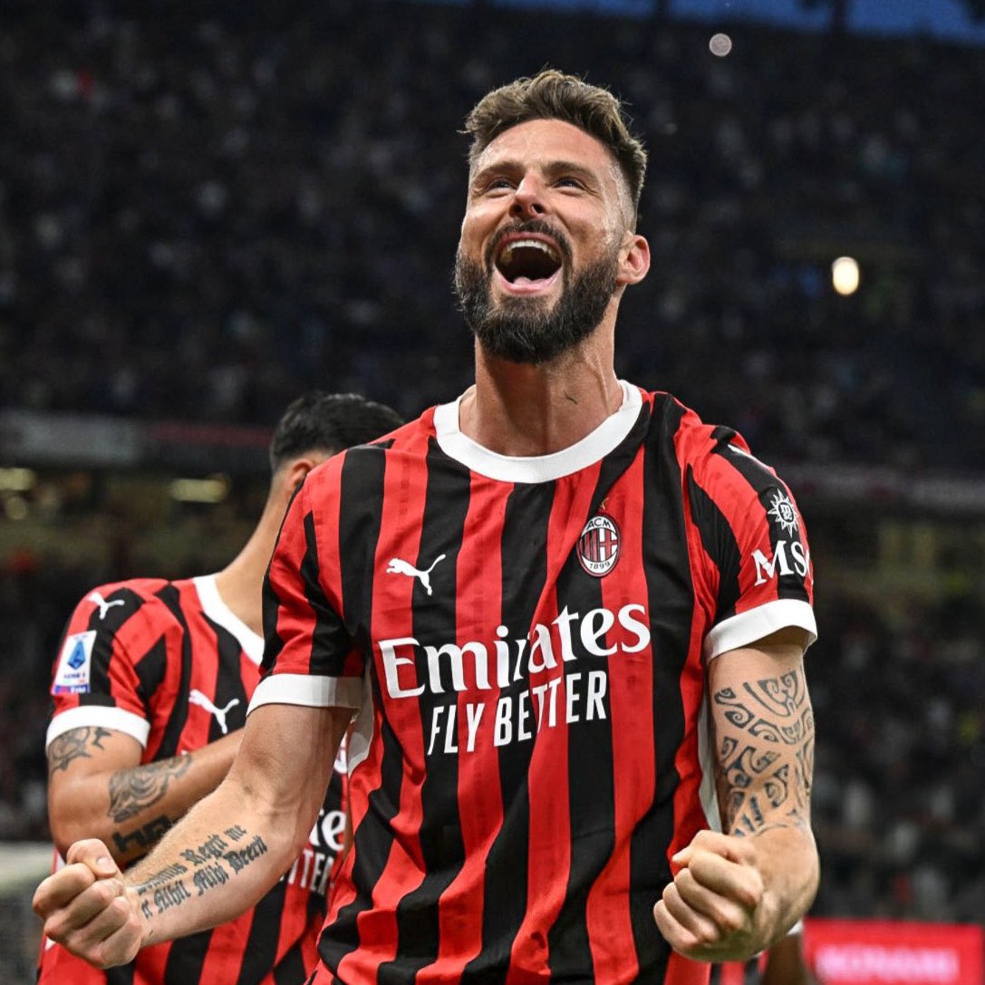 mcuheartx's tweet photo. 3 anni dopo, lo stesso amore.

come hai iniziato, nello stesso modo hai finito: facendoci cantare il tuo nome. 
per sempre @_OlivierGiroud_ https://t.co/XMKfautXVk