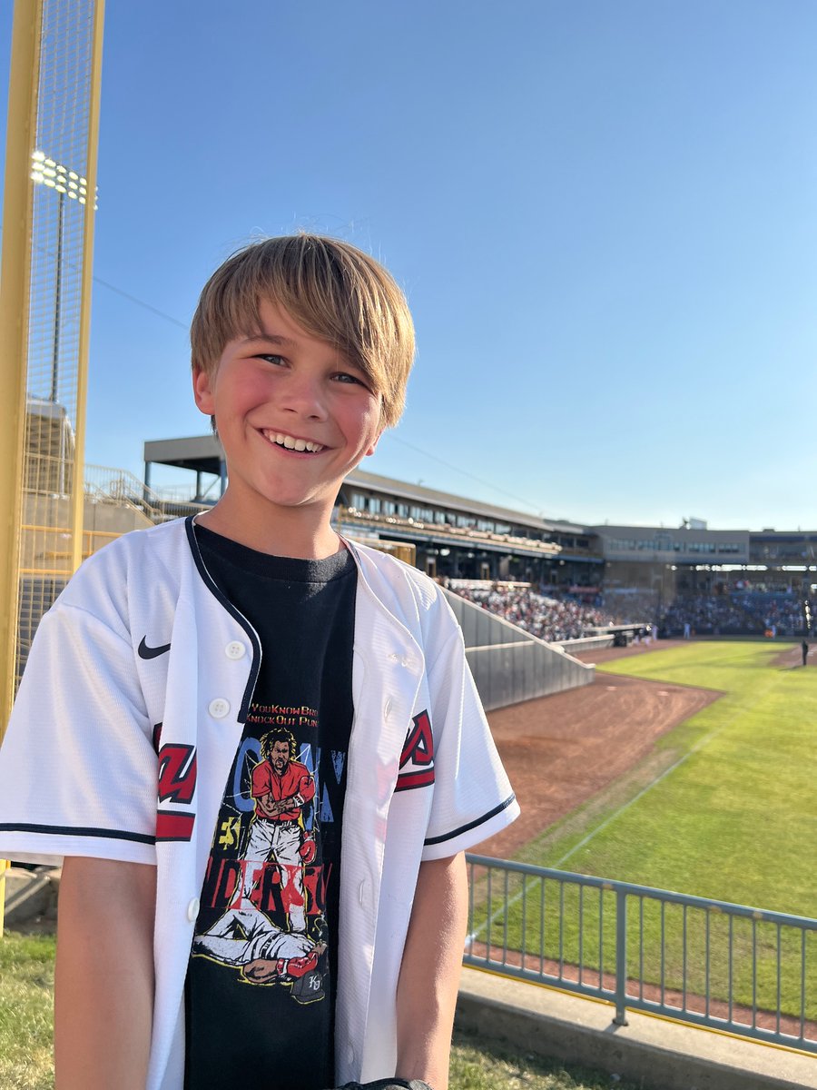 PaulGrodell's tweet photo. @LCCaptains #seastheday https://t.co/lrYY3kER6R