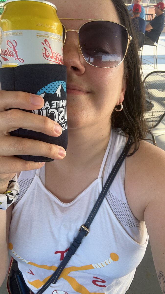 Ehmily  tweet media