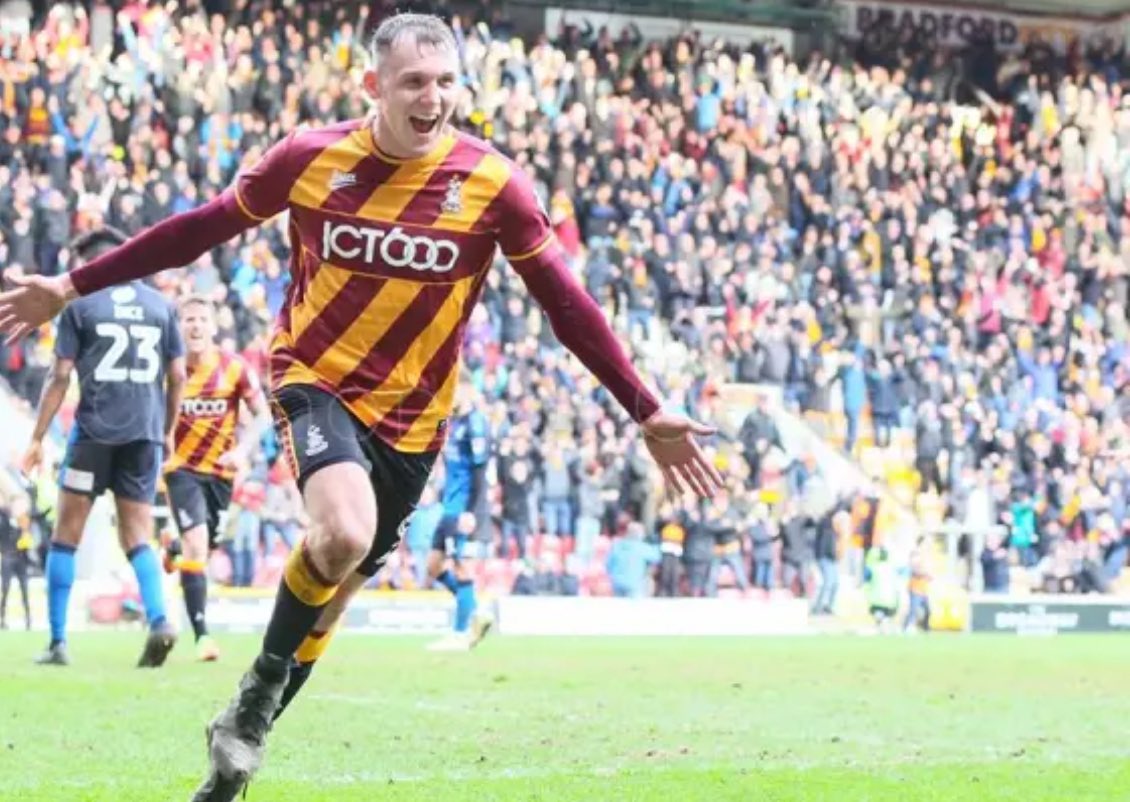 EFL1and2's tweet photo. Charlie wyke set to re sign for Bradford city very soon not sure when however #efl https://t.co/IBMzt15E5w