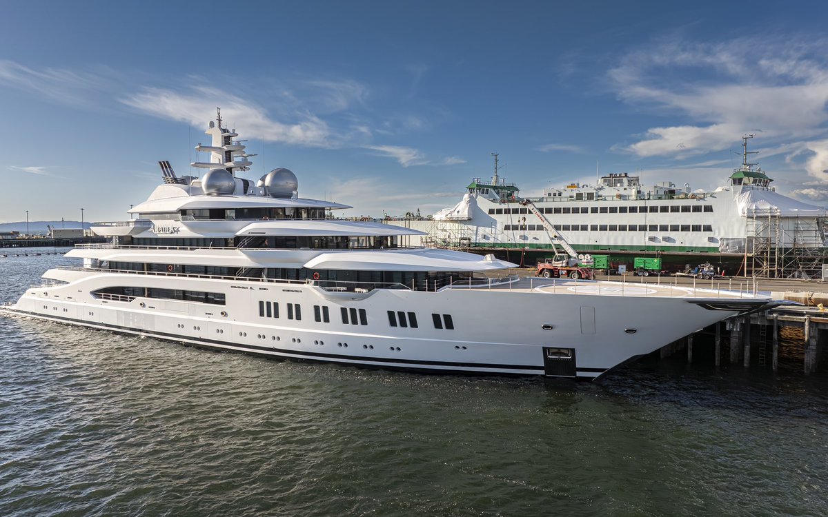 DanKingImages's tweet photo. Motor Yacht Amadea is in Everett Wa waiting for the dry dock! https://t.co/XoXOVBgqFI