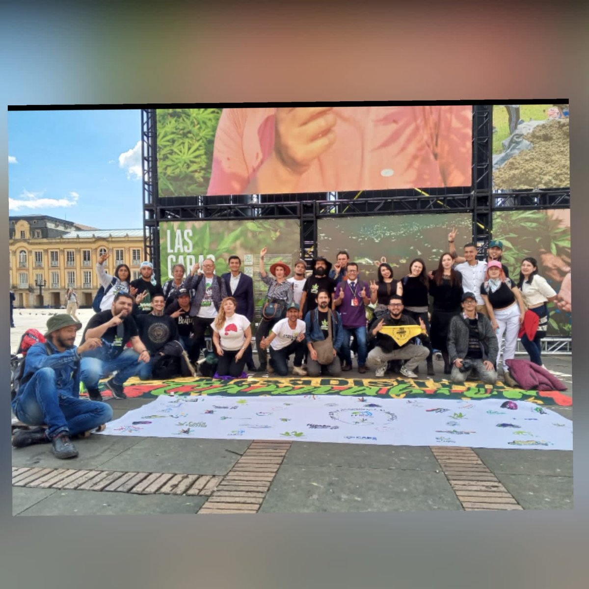 HumoConsiente's tweet image. Las caras del cannabis en Bogotá 
@LaMata_NoMata 
@JavierfBecerra @hierbabuenarev 
@Bogota @petrogustavo @JuanKarloslos @Donka_At @trianavjuli @ConcejoDeBogota 
@delmarpizarro @MinjusticiaCo 

Es hora de entender y dejar de temer 
#20sonlegales