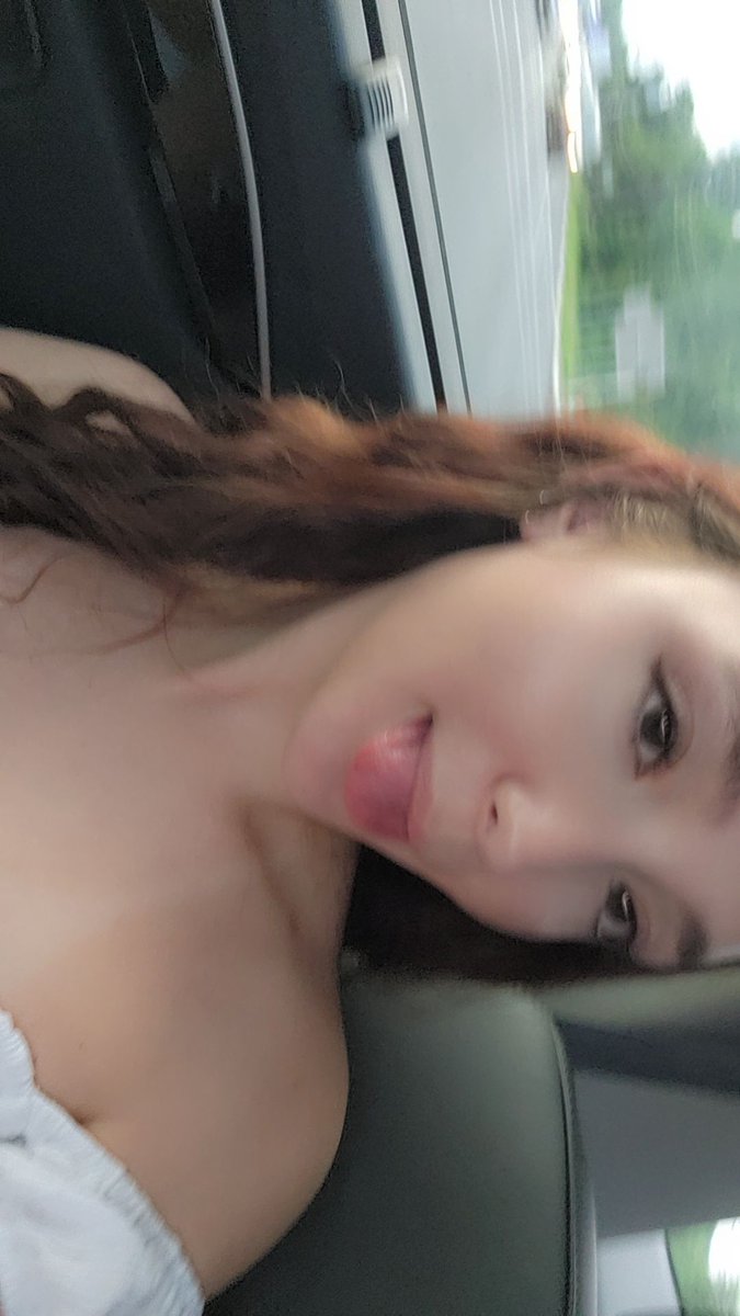 kaylathesimp's tweet photo. Car pics cause so y'all know I'm alive https://t.co/wF5kNLXNIN