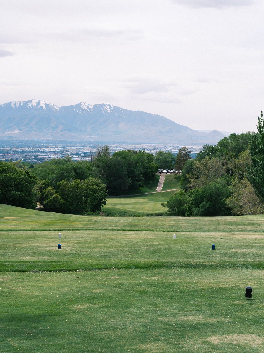 Bonneville GC’s 6871 yards is defended by fairway kicks and sloping, mountain greens. It’s easily one of the best in the Salt Lake Valley.