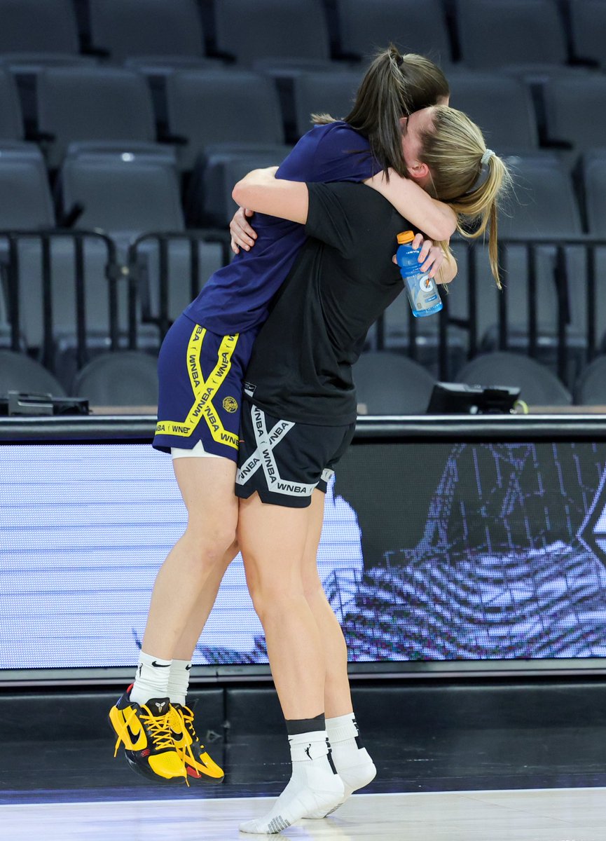 BleacherReport's tweet image. Caitlin Clark and Kate Martin linked up ahead of their first WNBA matchup against each other 🔥❤️